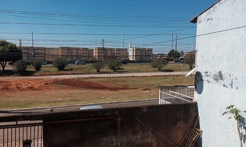 Sobrado Bem Localiza...
