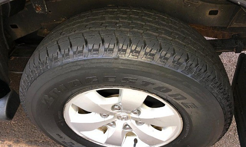 Toyota Hilux 2011/12...