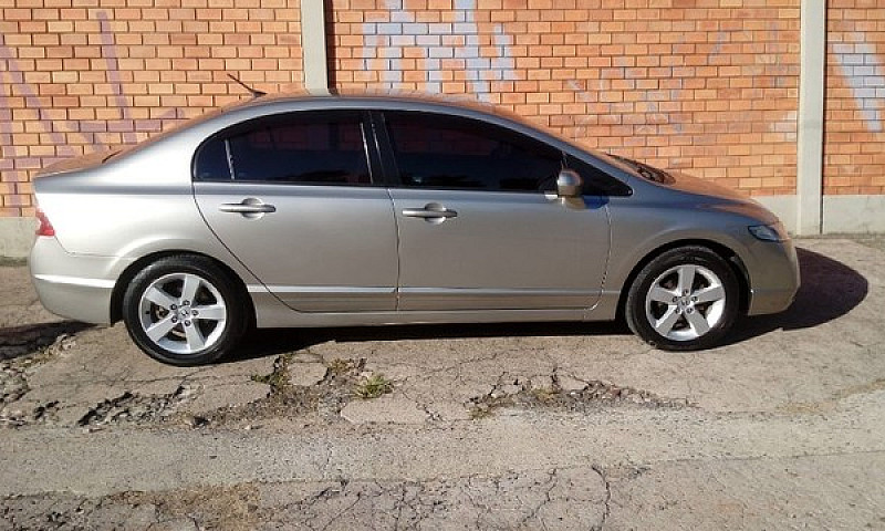 Honda Civic 2007...