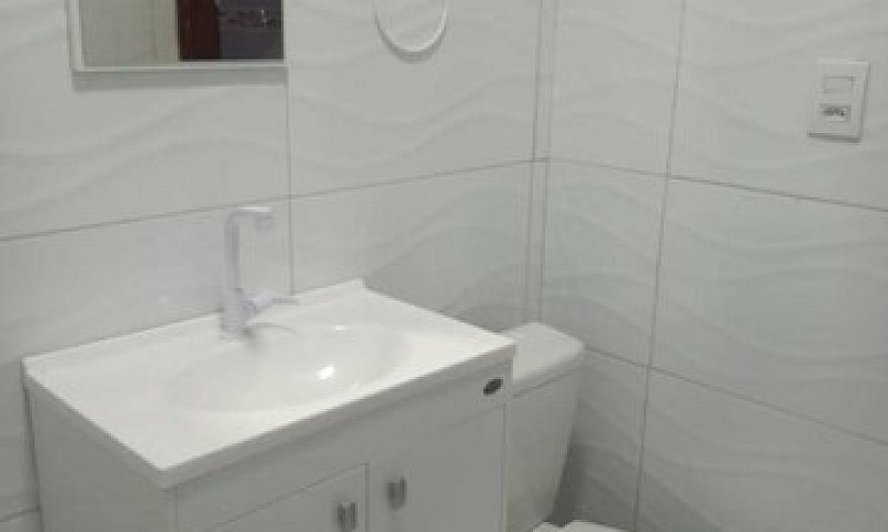 Casa Com 2 Dormitóri...