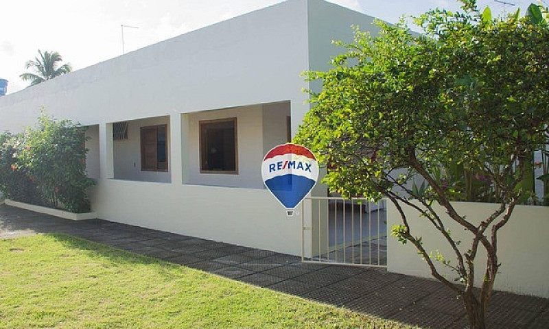 Vende Linda Casa Com...