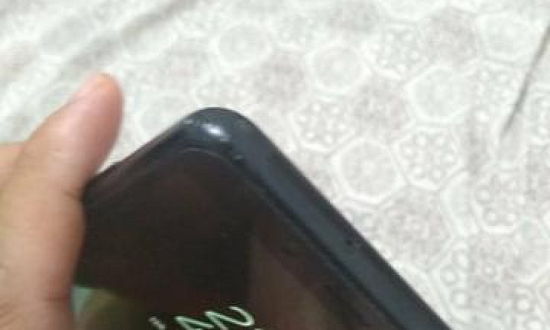 Vendo A8 Plus...