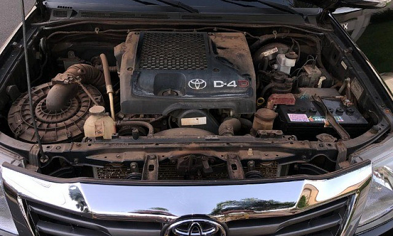 Toyota Hilux 2011/12...