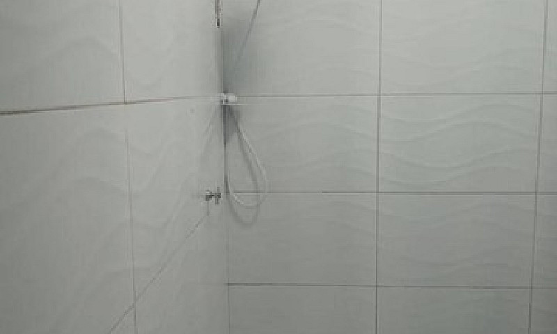 Casa Com 2 Dormitóri...