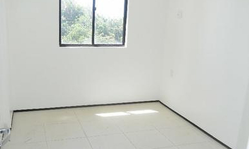 Aluga-Se Apartamento...