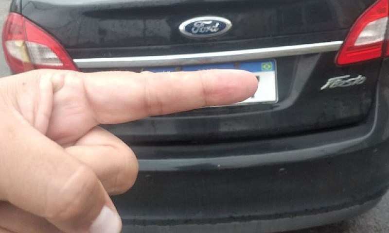 New Fiesta Sedan 201...