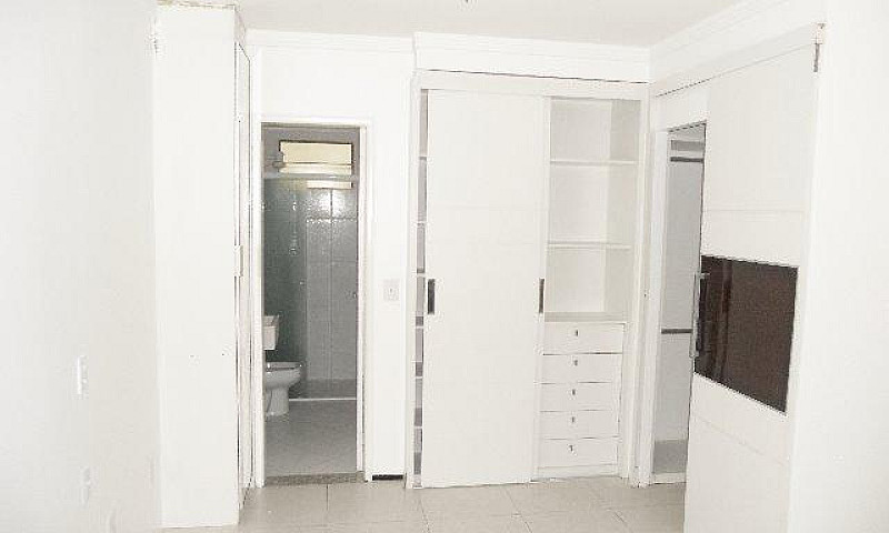 Aluga-Se Apartamento...