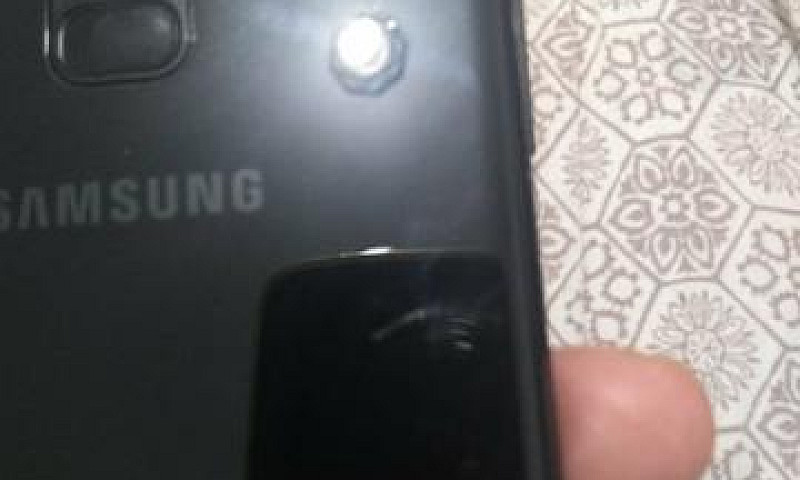Vendo A8 Plus...