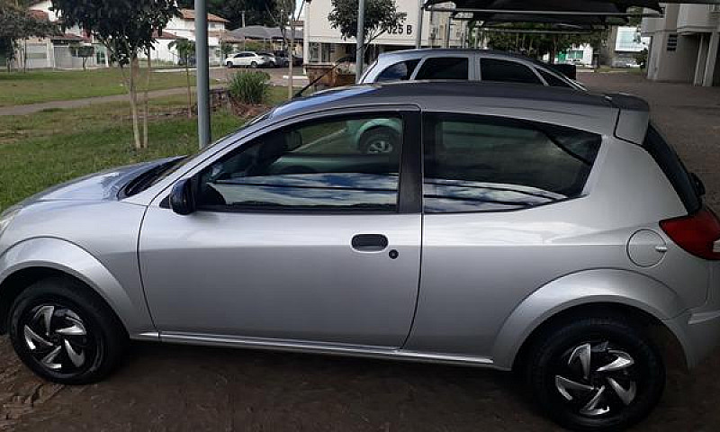 Vendo Ford Ka 1.0 20...