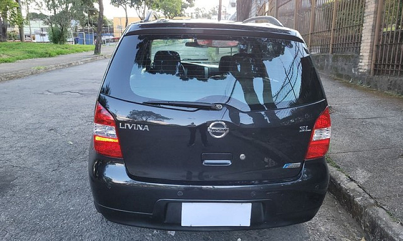 Livina 1.6 Sl 2010...
