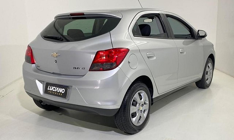 Chevrolet Onix Lt...