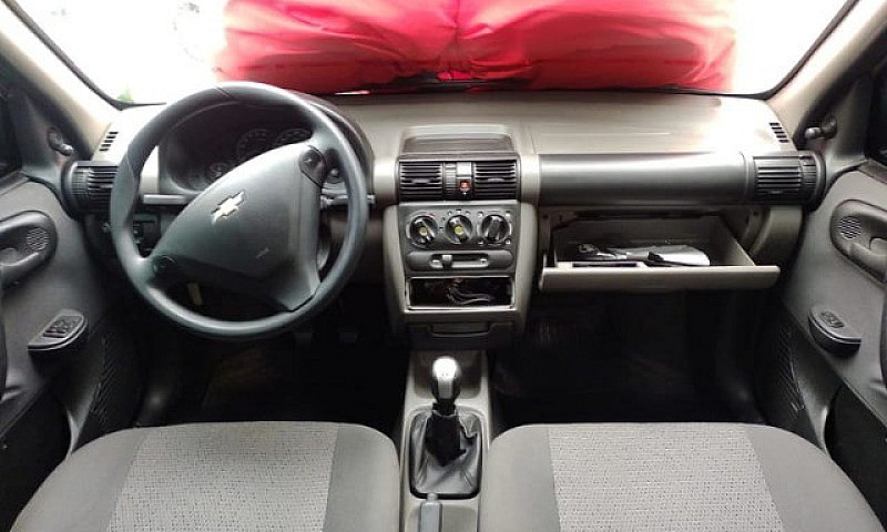 Chevrolet Corsa Clas...
