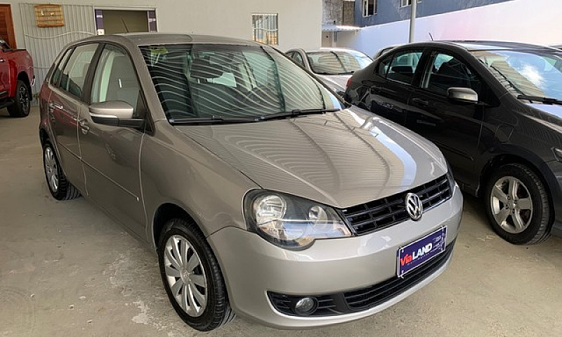 Volkswagen Polo 1.6 ...