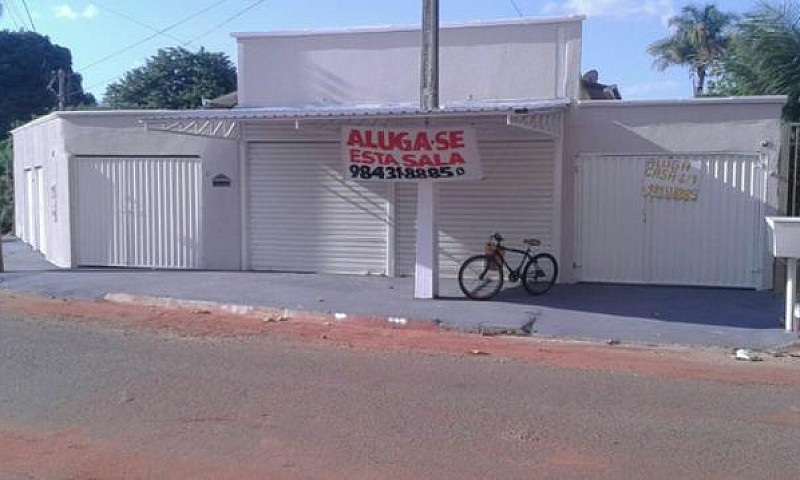 Casinha 2/4 Com Gara...