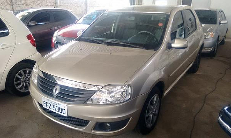 Renault Logan...