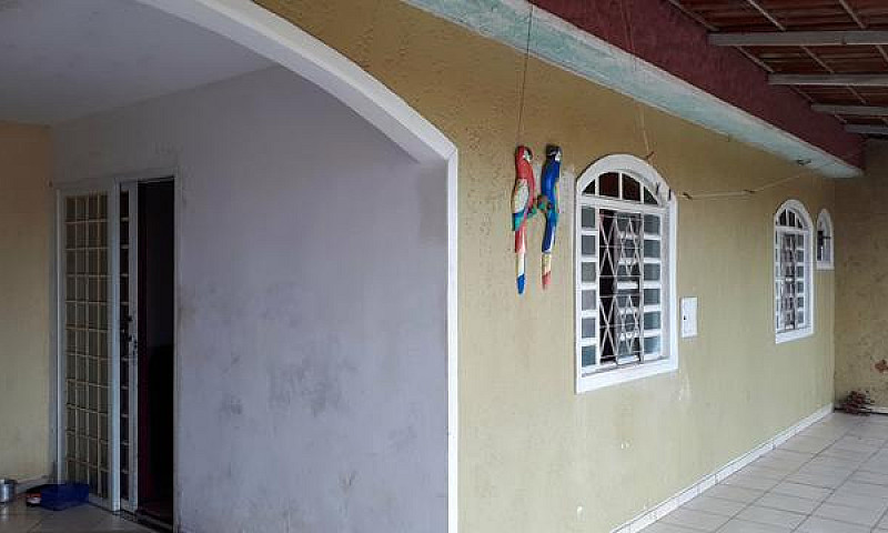 Casa De 3 Quartos Co...