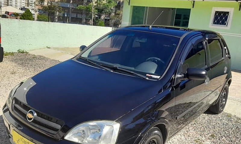Chevrolet Corsa Hatc...