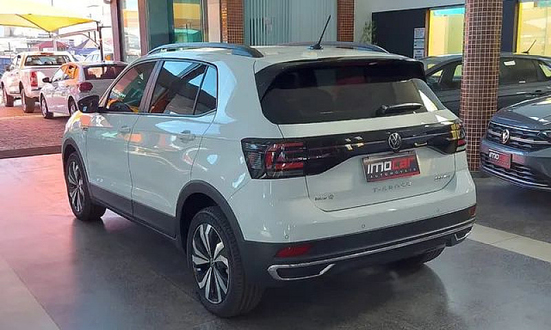 Volkswagen - T-Cross...