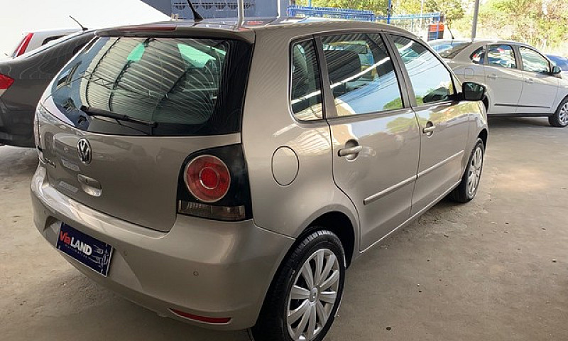 Volkswagen Polo 1.6 ...