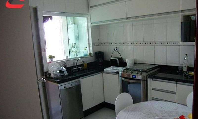 Apartamento Com Armá...