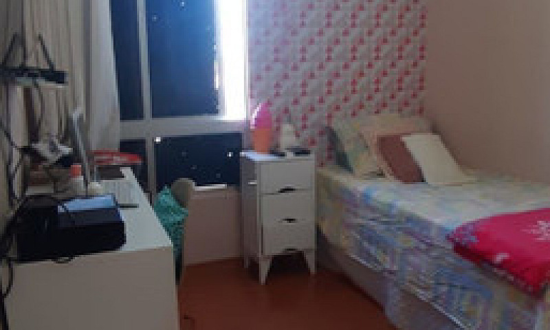 Apartamento Padrão À...