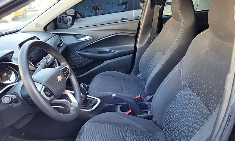 Ônix Sedan 1.0 Compl...