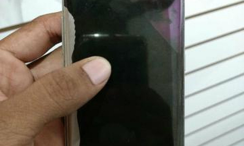 Vendo S8 Só Troca Fr...