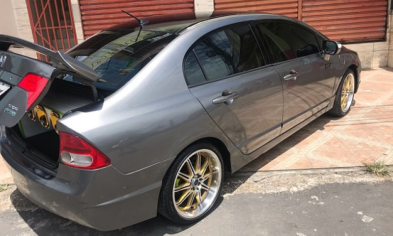 Honda Civic 2008...