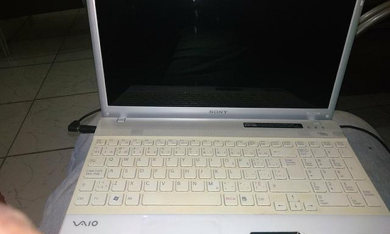 Notebook Sony 4Gb Hd...