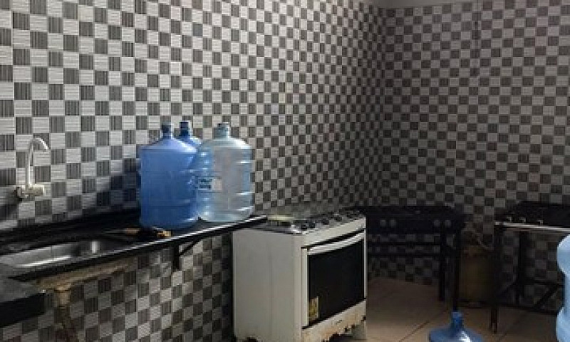 Casa Com Ponto De Co...
