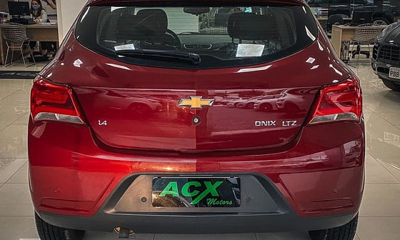 Chevrolet Onix 1.4 M...