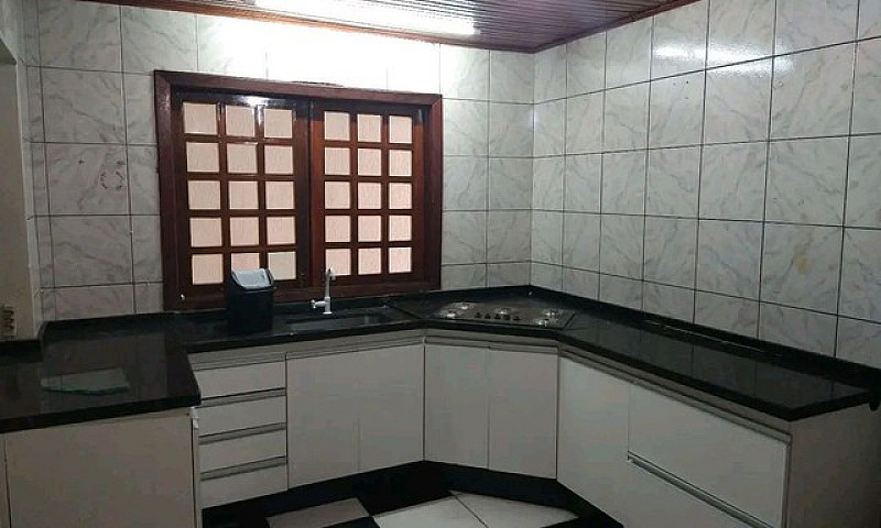 Locação De Casa...