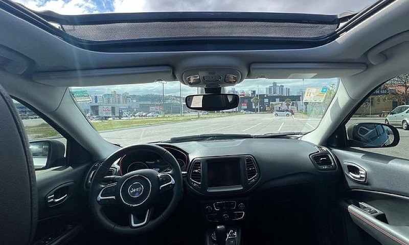 Jeep Compass Trailha...