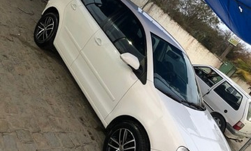 Polo Hatch 1.6...
