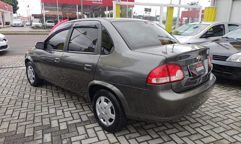 Chevrolet Corsa Clas...