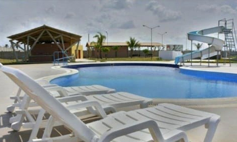 > Quintas Da Barra]]...