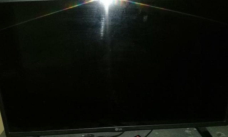 Vendo Uma Esmarte Tv...