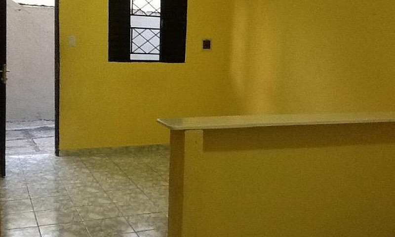 Apto Com 1 Quarto...