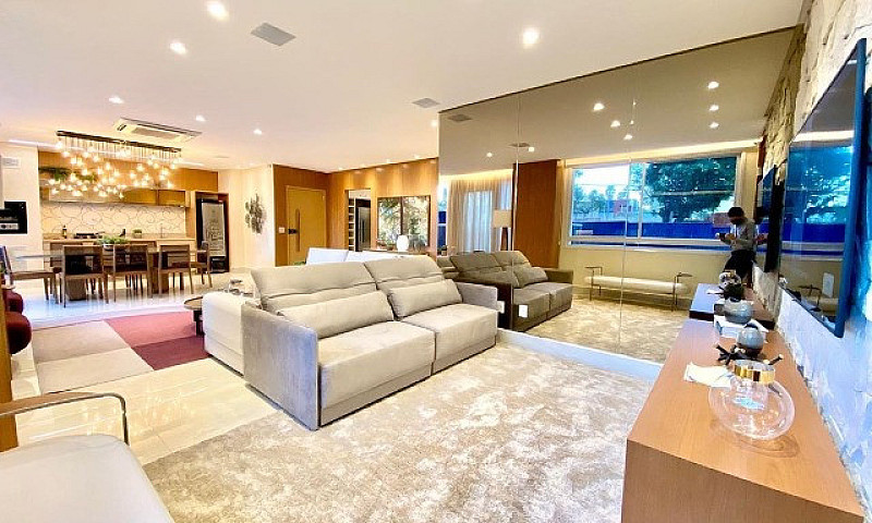 Penthouse Com 4 Suít...