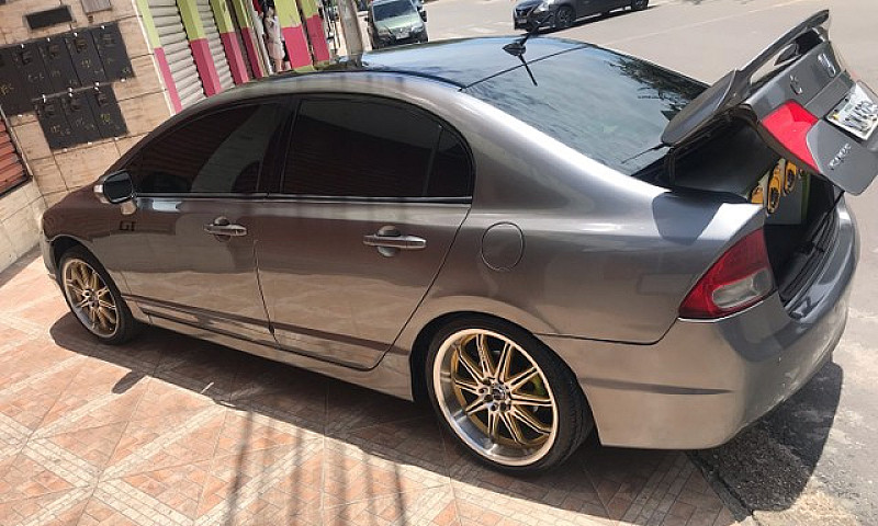 Honda Civic 2008...