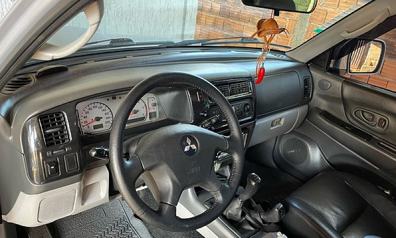 Vendo Pajero Sport 4...