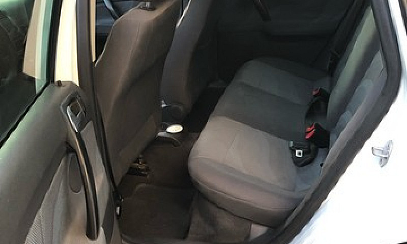 Polo Hatch 1.6...