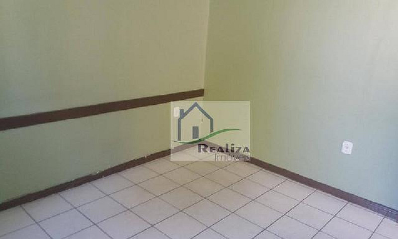 Casa Com 3 Dormitóri...