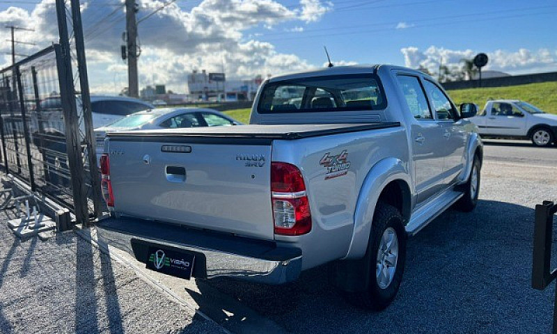 Hilux Cd 3.0 4X4 201...