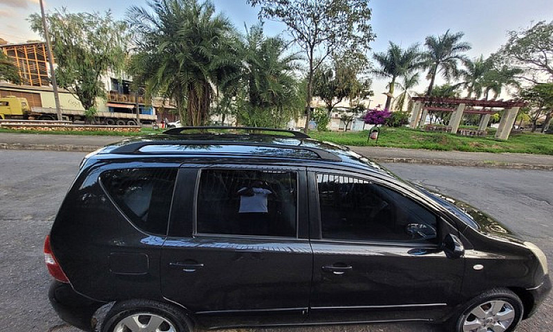 Livina 1.6 Sl 2010...
