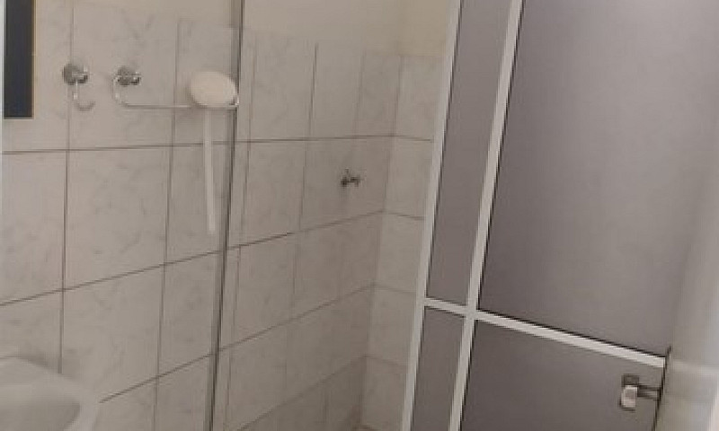 Aluguel De Casa Para...