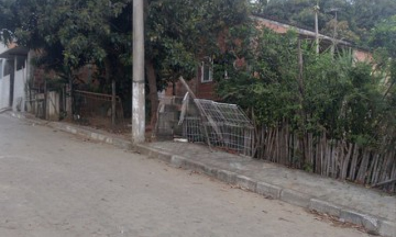 Vendo Casa Em Aracru...