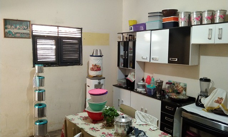Residência Na Cidade...