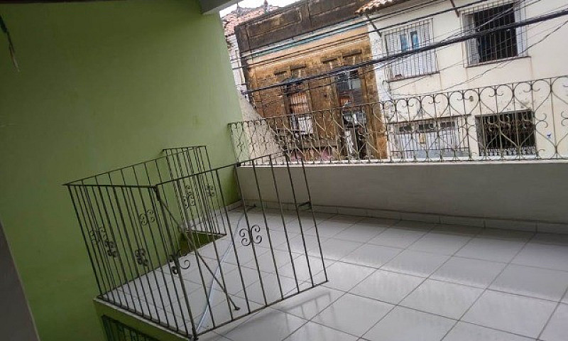 Casa Na Cidade Velha...