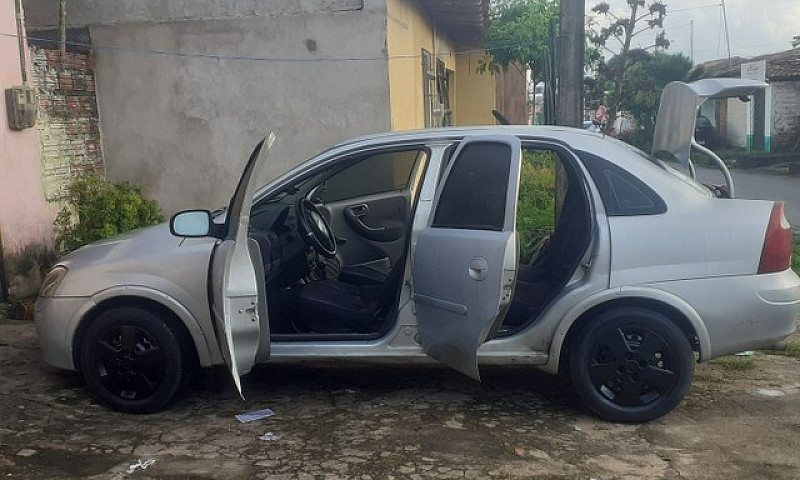 Corsa Sedã1.0 Econôm...